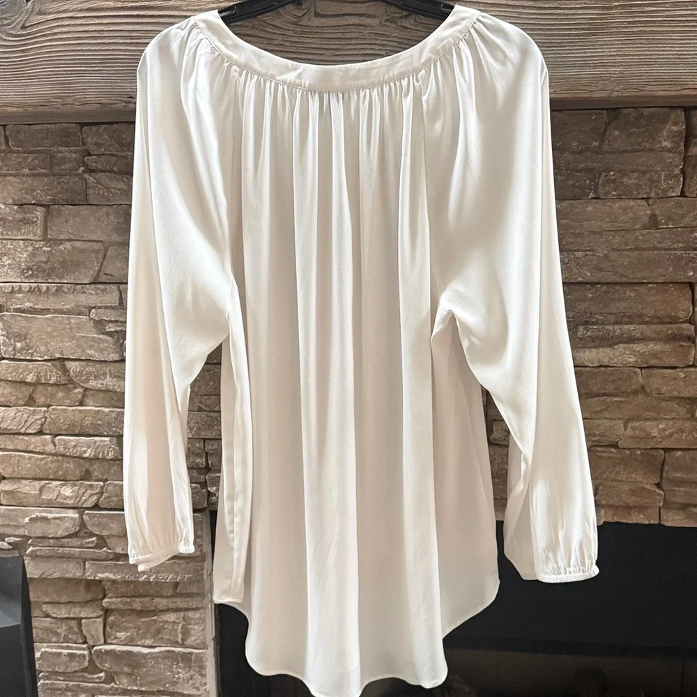Ann Taylor Ivory Long Sleeve Peasant Top Medium - Picture 8 of 10